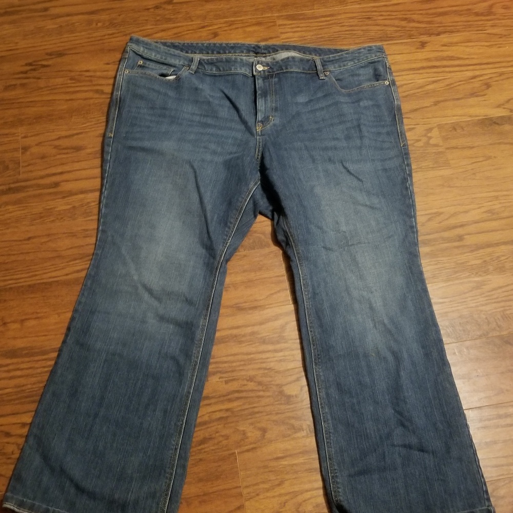 Old Navy The Flirt size 26 Reg. Bootcut jeans